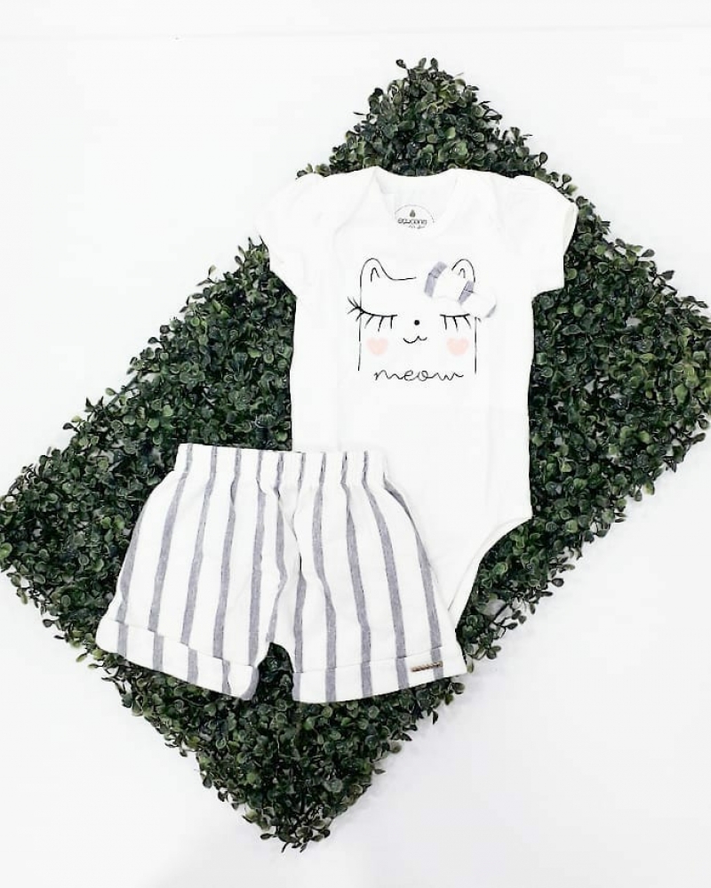 imagem A2662 CONJUNTO  BODY E SHORTS MEOW CREME AÇUCENA