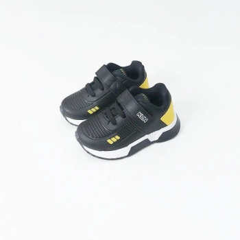 imagem TENIS LIGHT KLIN MENINO PRETO AMARELO ACENDE A LUZ 